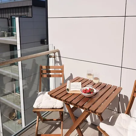 Cliff Edge Apartment Newquay  Room photo