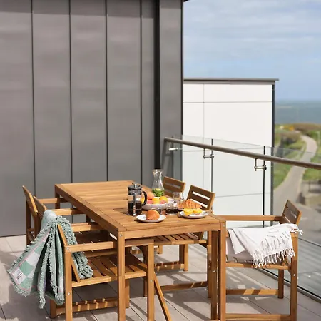 Cliff Edge Apartment Newquay  Room photo